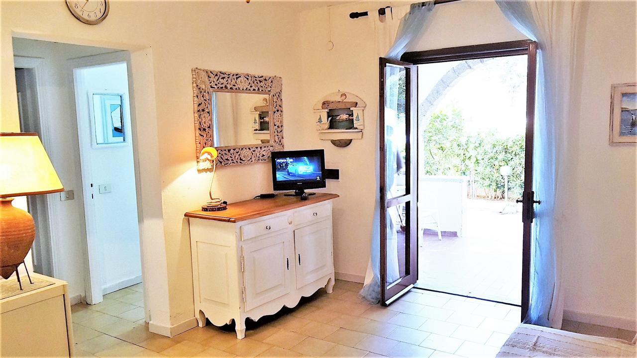 Apart-hotel Baia De Bahas - & Marinella (Sardinia)